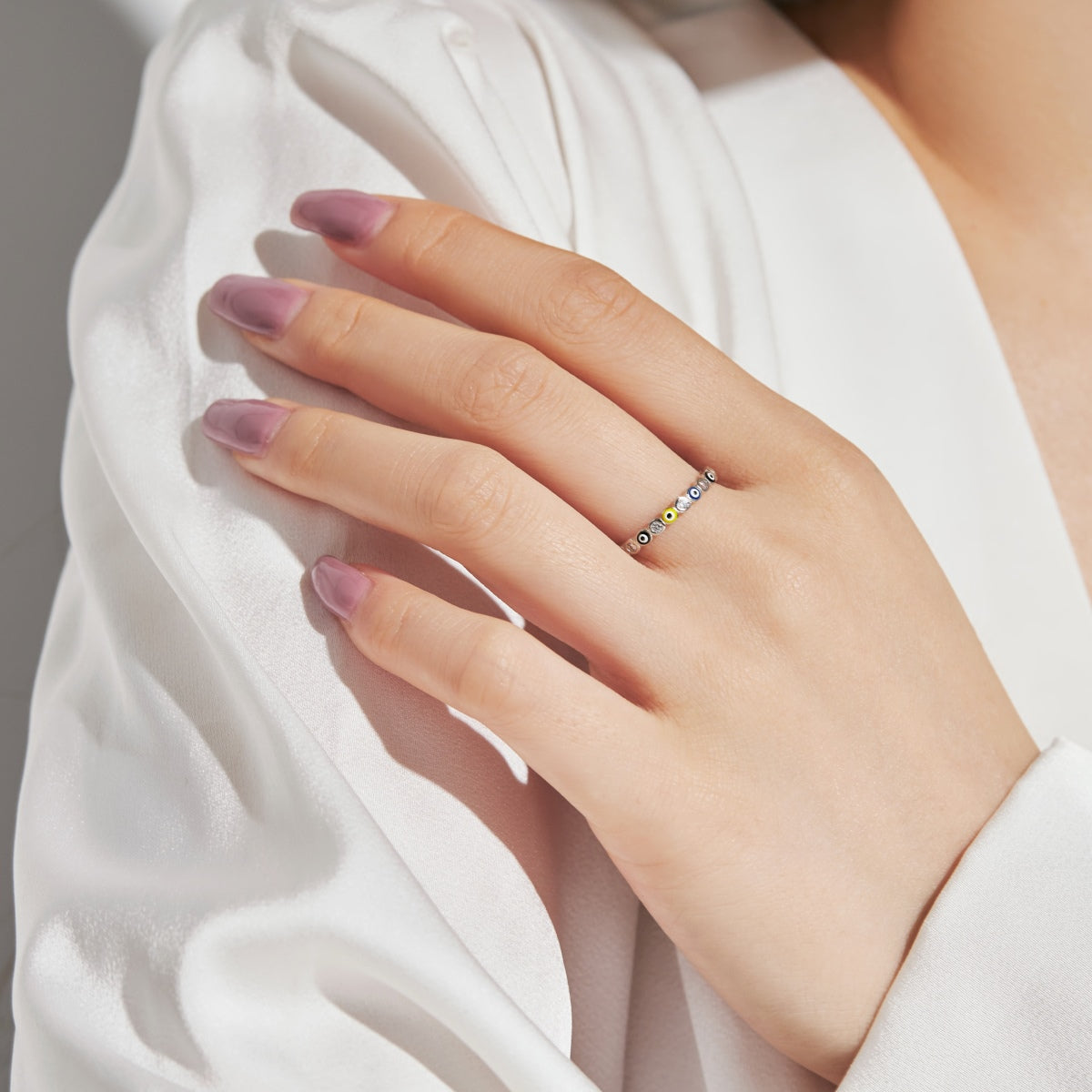 [Max Jewelry ]Sparkling Vibrant Round Shape Daily Ring