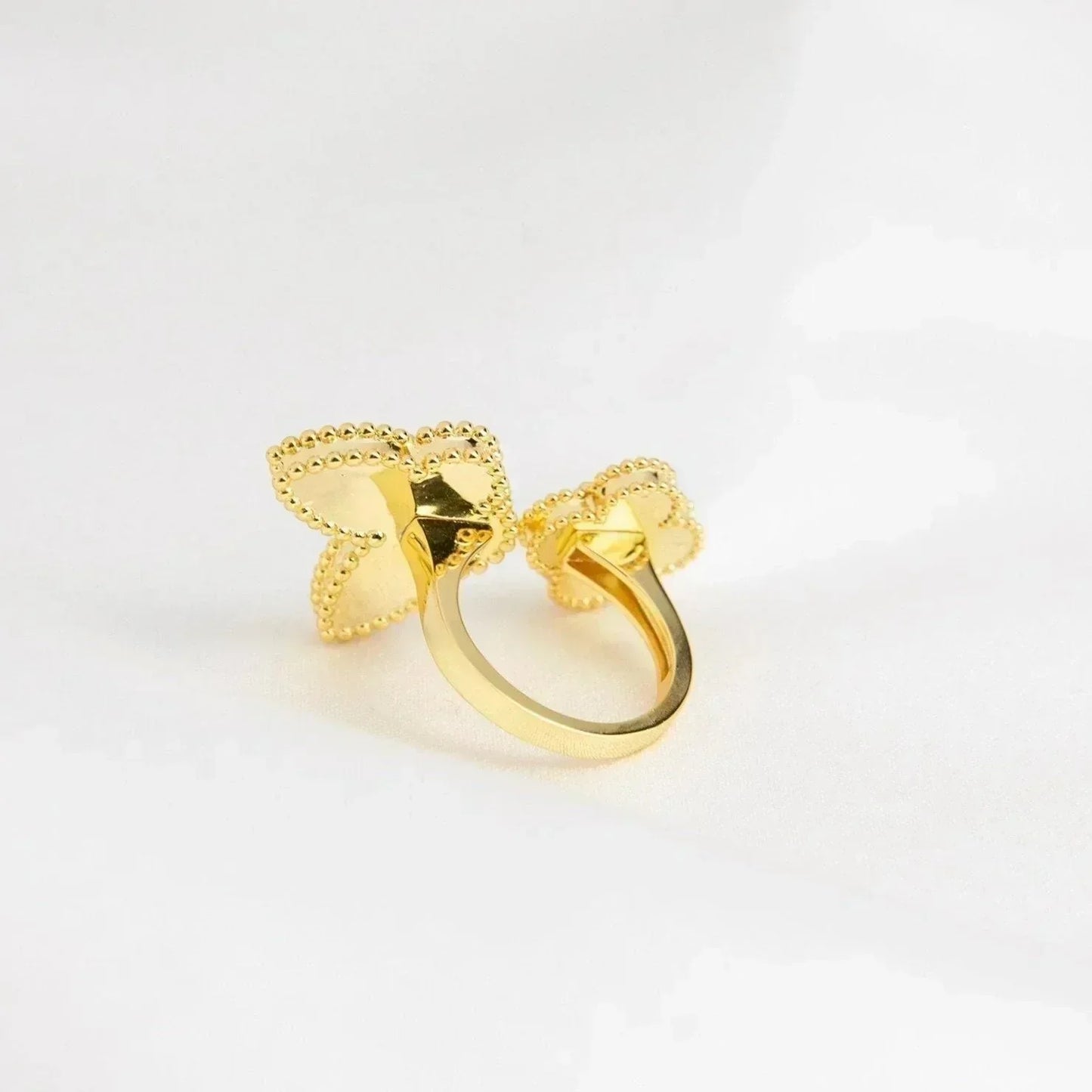[Max Jewelry ]LUCKY BETWEEN THE FINGER RING