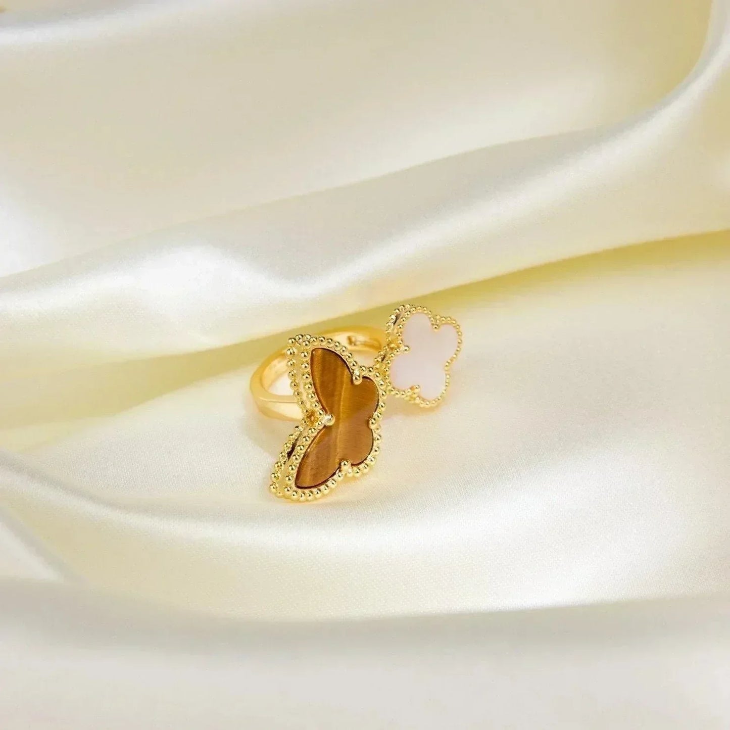 [Max Jewelry ]LUCKY BETWEEN THE FINGER RING