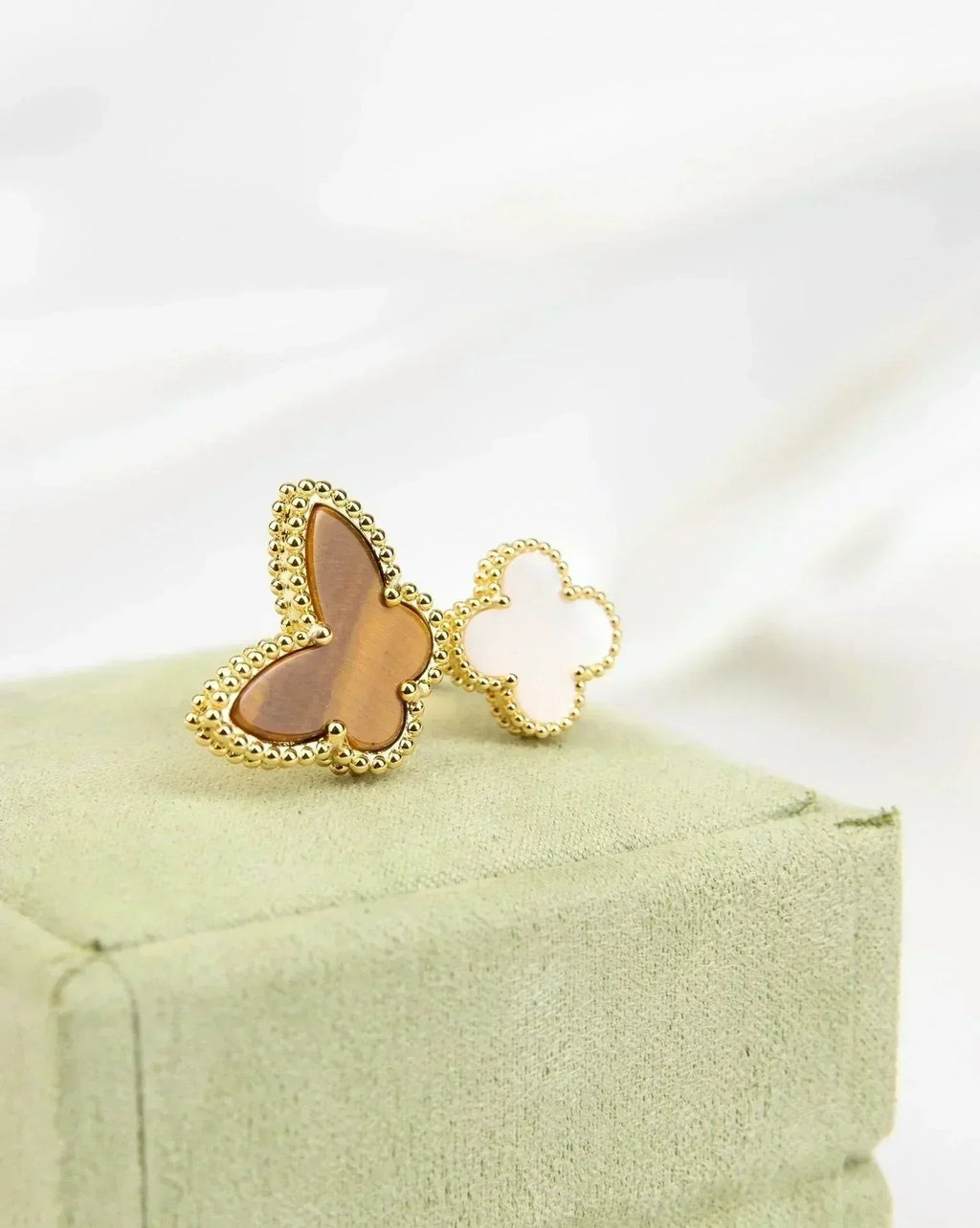 [Plus&Max]LUCKY BETWEEN THE FINGER RING