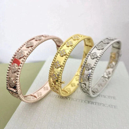[Max Jewelry ]CLOVER BRACELET 8MM DIAMONDS