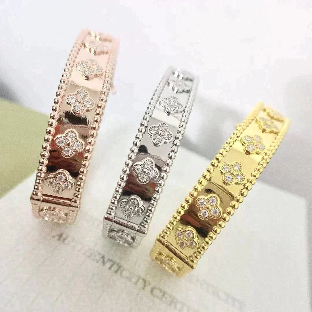 [Max Jewelry ]CLOVER BRACELET 8MM DIAMONDS