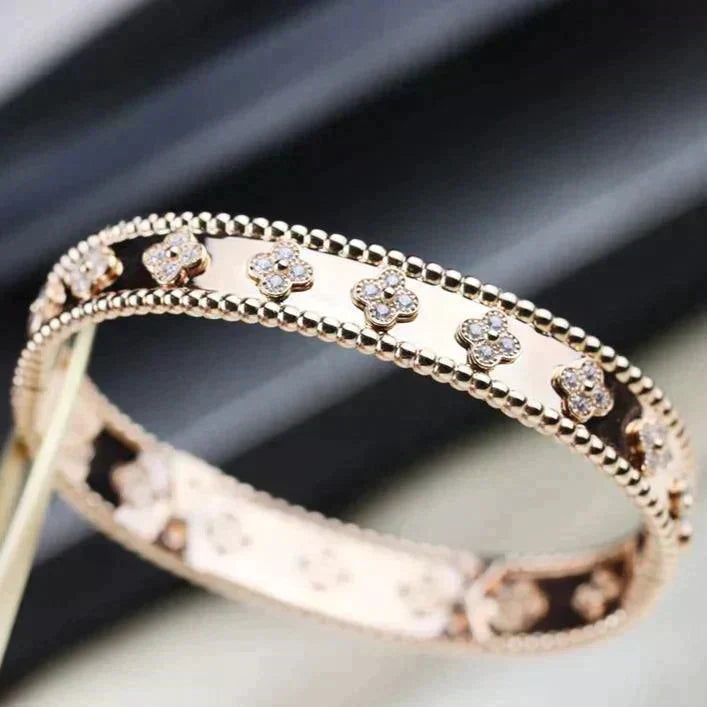 [Max Jewelry ]CLOVER BRACELET 8MM DIAMONDS
