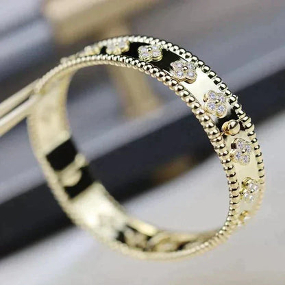 [Max Jewelry ]CLOVER BRACELET 8MM DIAMONDS