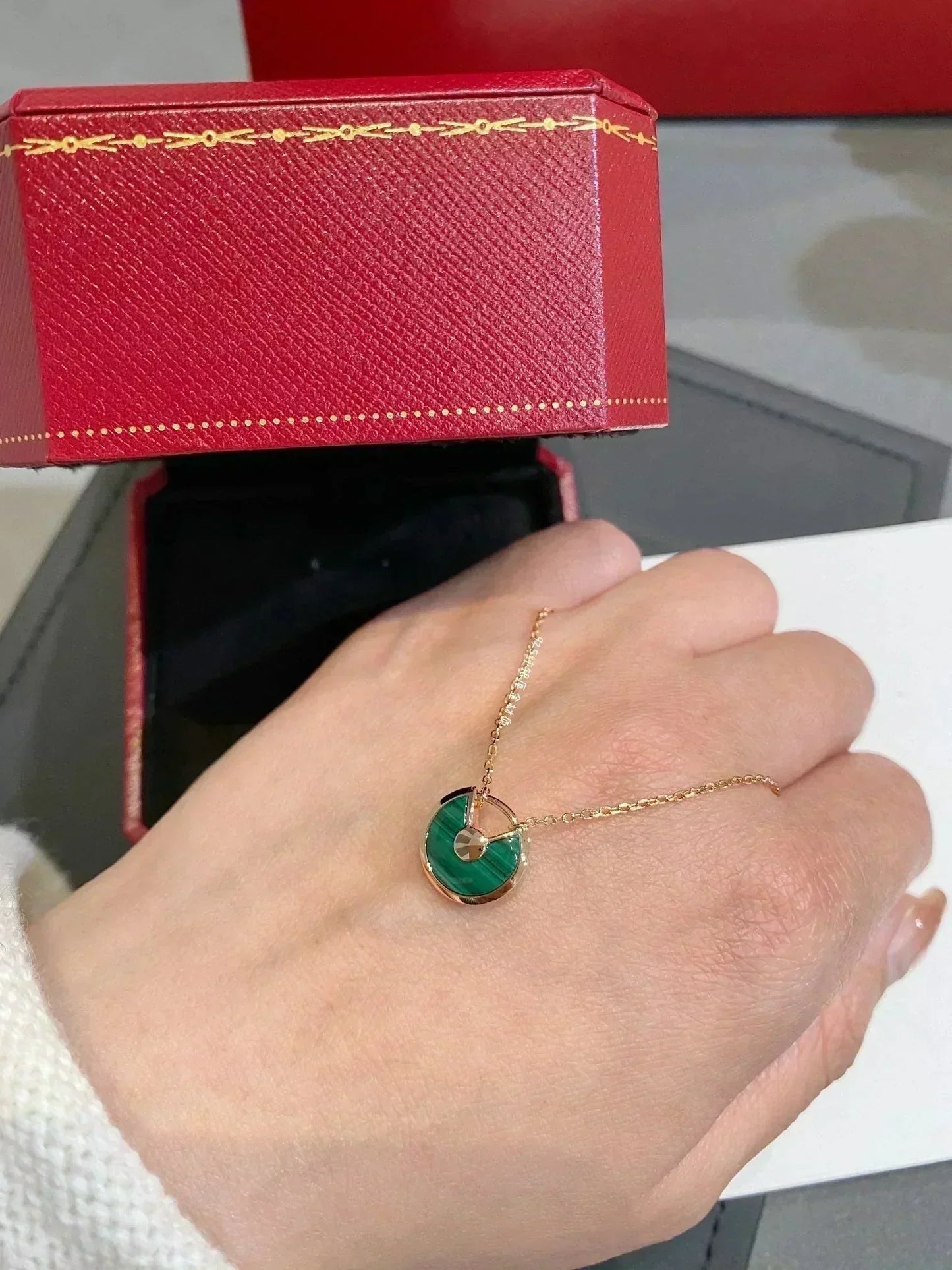 [Max Jewelry ]AMULETTE ROSE GOLD MALACHITE NECKLACE