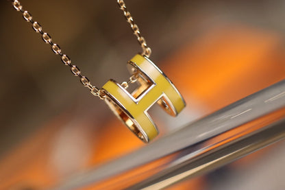 [Max Jewelry ]POP H PEDANT PINK GOLD
