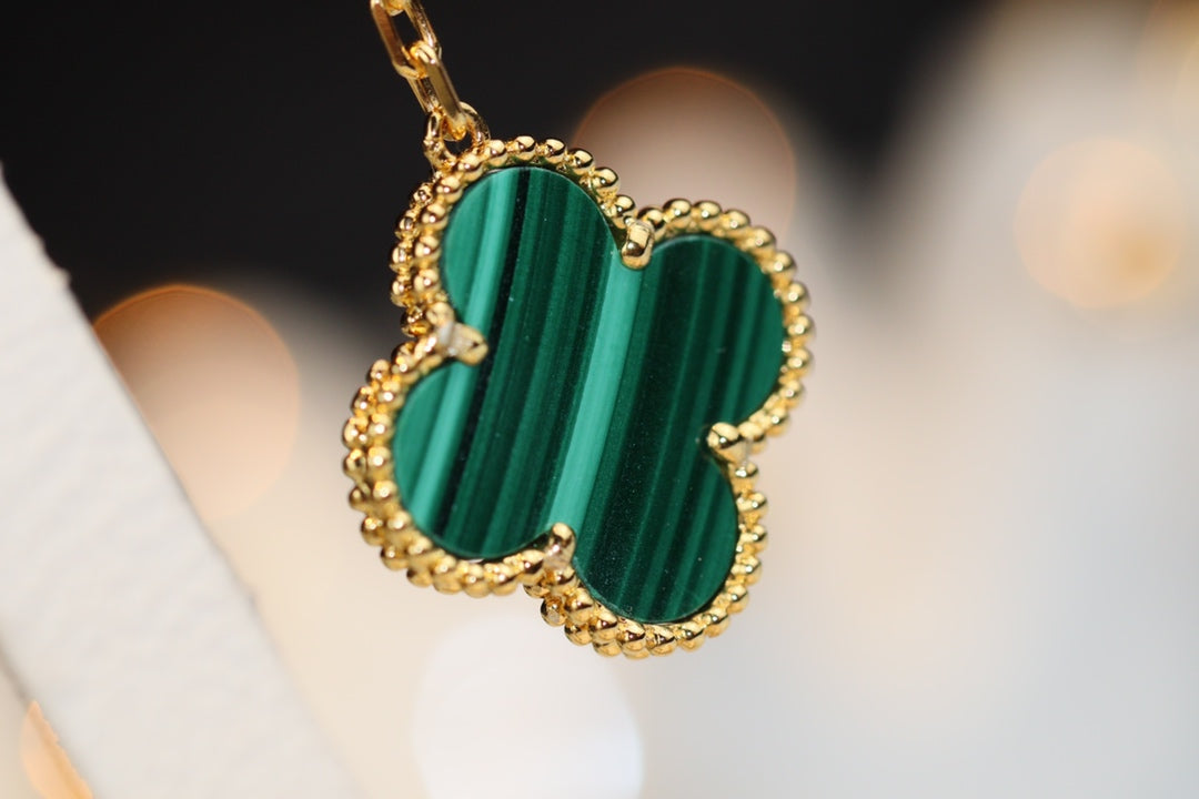 [Max Jewelry ]CLOVER EARRINGS GOLD MALACHITE DIAMOND 3 MOTIF