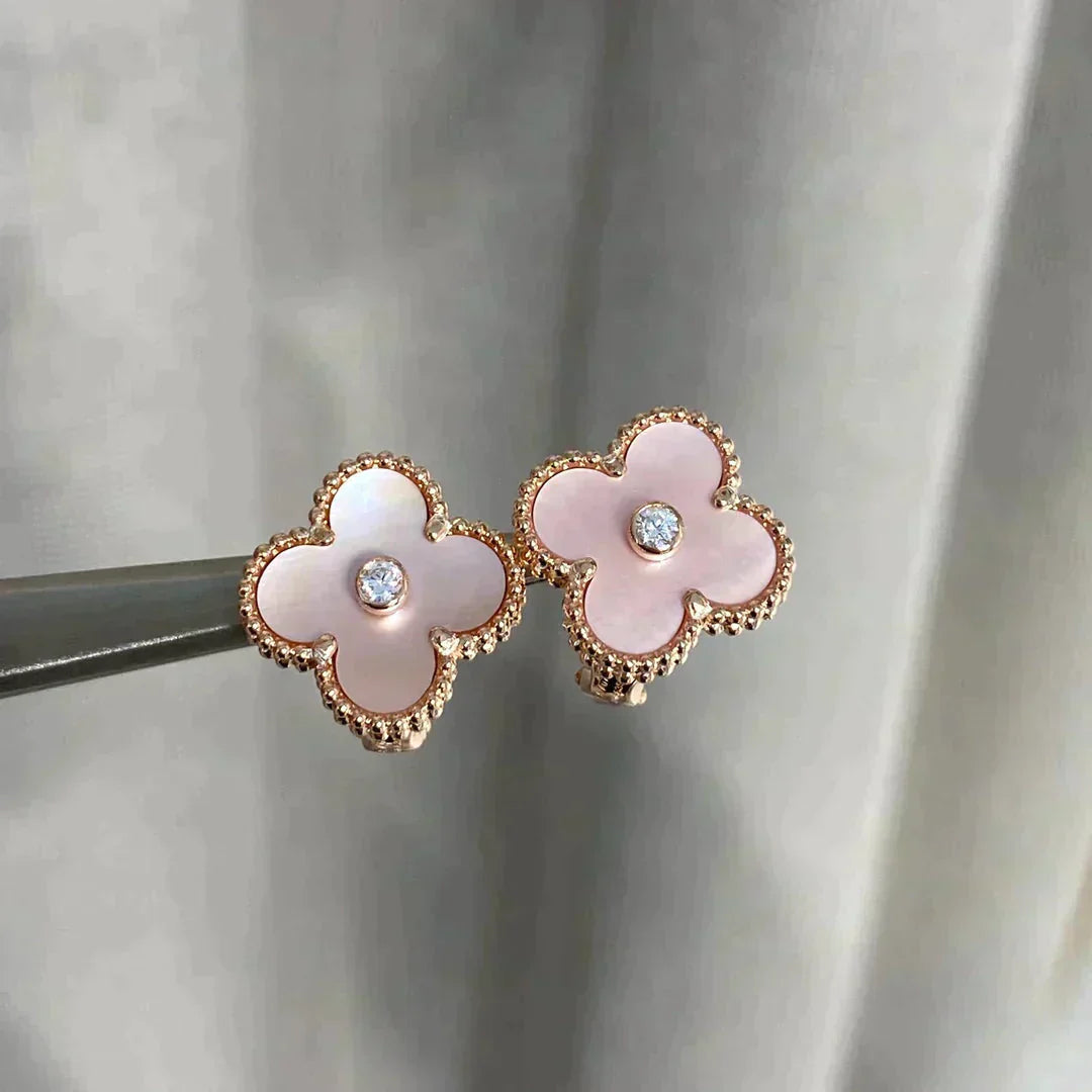 [Max Jewelry ]CLOVER MEDIUM 1 MOTIFS  PINK MOP DIAMOND EARRINGS