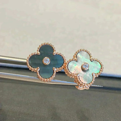 [Max Jewelry ]CLOVER MEDIUM 1 MOTIFS GRAY MOP  DIAMOND EARRINGS