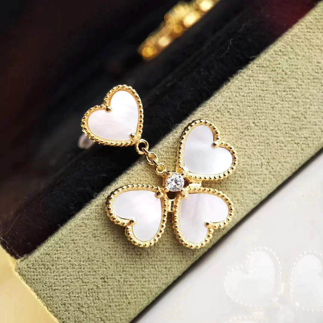 [Max Jewelry ]CLOVER SWEET WHITE MOP EARRINGS