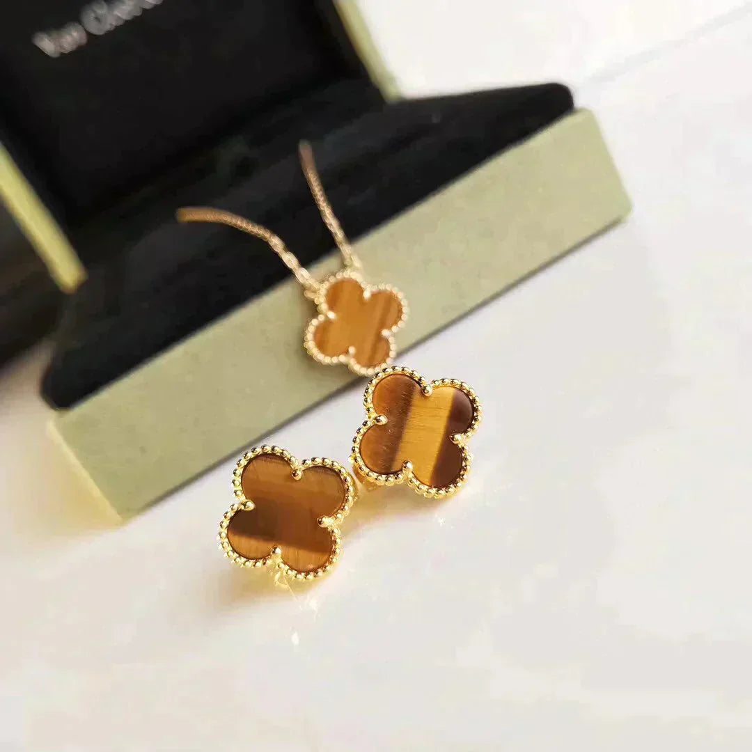 [Max Jewelry ]CLOVER MEDIUM 1 MOTIFS TIGER EYE EARRINGS