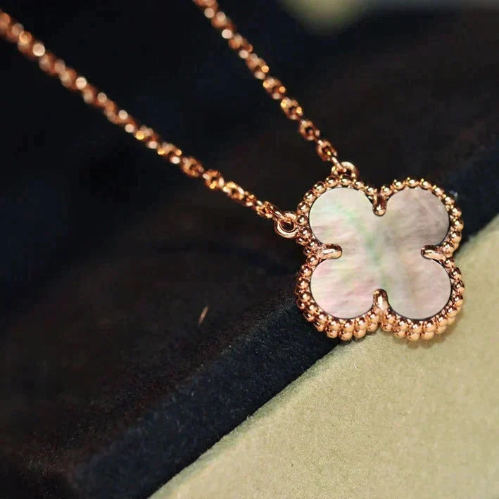 [Plus&Max]CLOVER 15MM  GRAY MOTHER OF PEARL NECKLACE