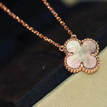 [Max Jewelry ]CLOVER 15MM  GRAY MOTHER OF PEARL NECKLACE