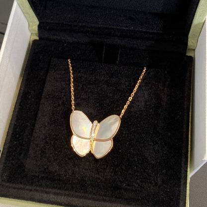 [Max Jewelry ]BUTTERFLY GOLD MOP DIAMOND NECKLACE