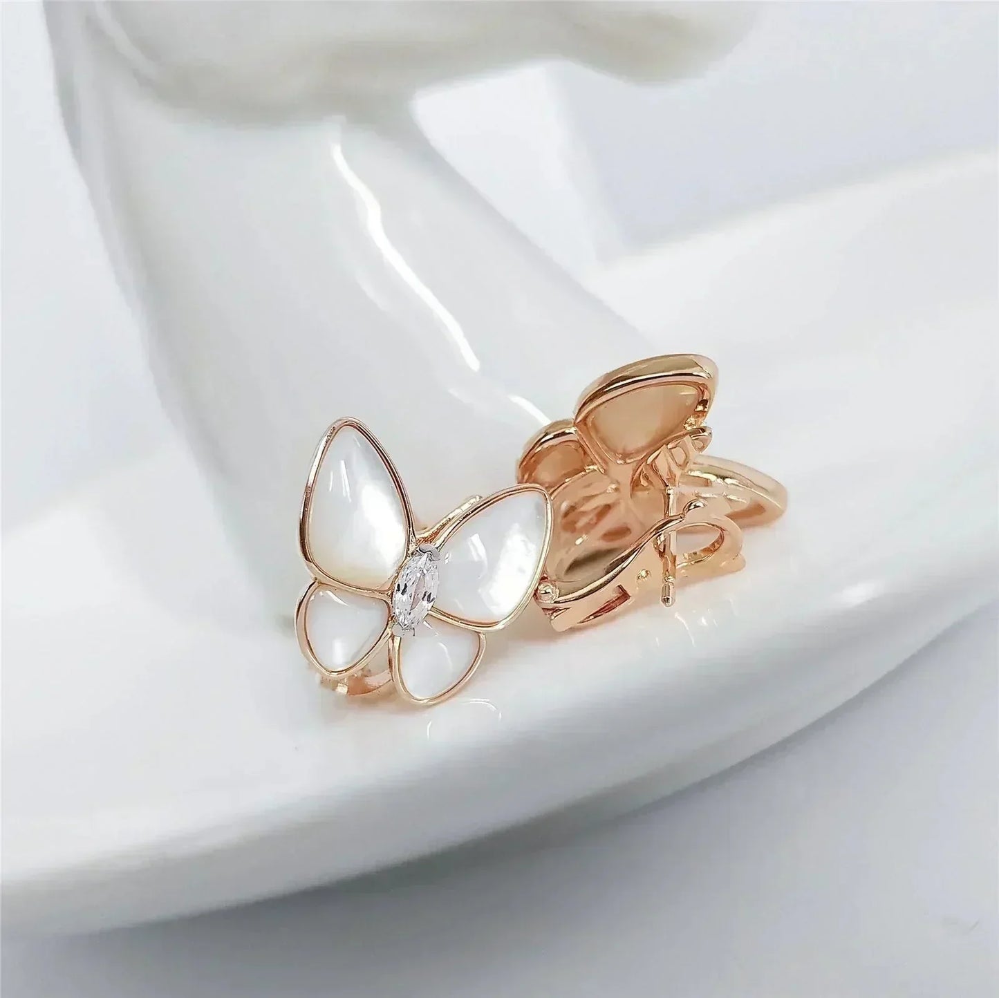 [Max Jewelry ]BUTTERFLY MOP DIAMOND EARRINGS