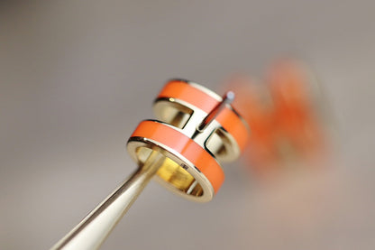 [Max Jewelry ]MINI POP H EARRINGS ORANGE