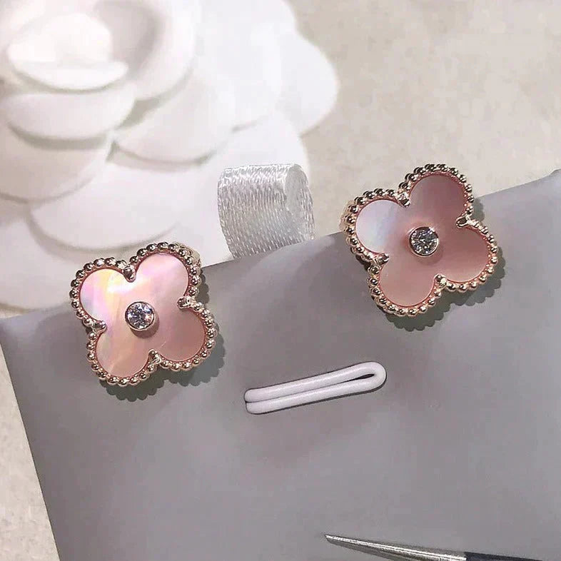 [Max Jewelry ]CLOVER MEDIUM 1 MOTIFS  PINK MOP DIAMOND EARRINGS
