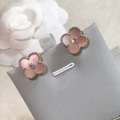 [Max Jewelry ]CLOVER MEDIUM 1 MOTIFS  PINK MOP DIAMOND EARRINGS