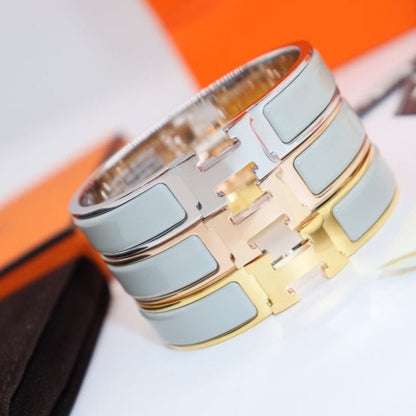 [Max Jewelry ]H LIGHT BLUE BRACELET