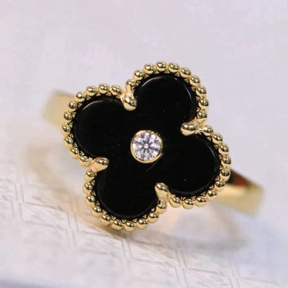[Max Jewelry ]CLOVER ONYX RING GOLD DIAMOND