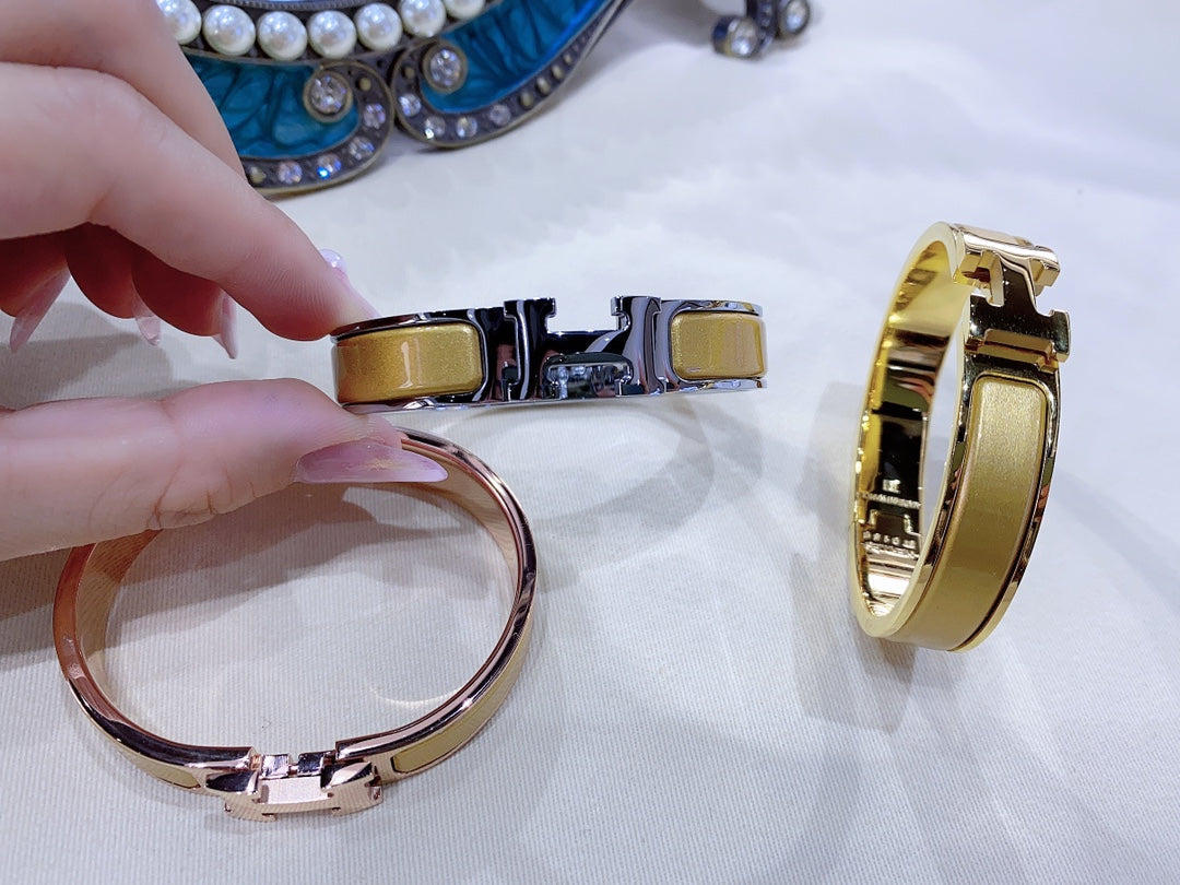 [Max Jewelry ]H CHAMPAGNE BRACELET