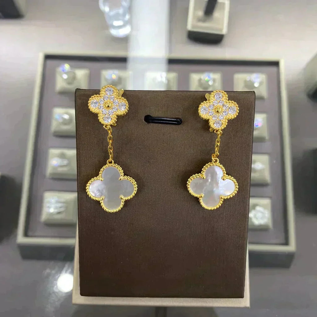 [Plus&Max]CLOVER  2 MOTIFS  DIAMOND  EARRINGS (MULTIPLE CHOICESç´