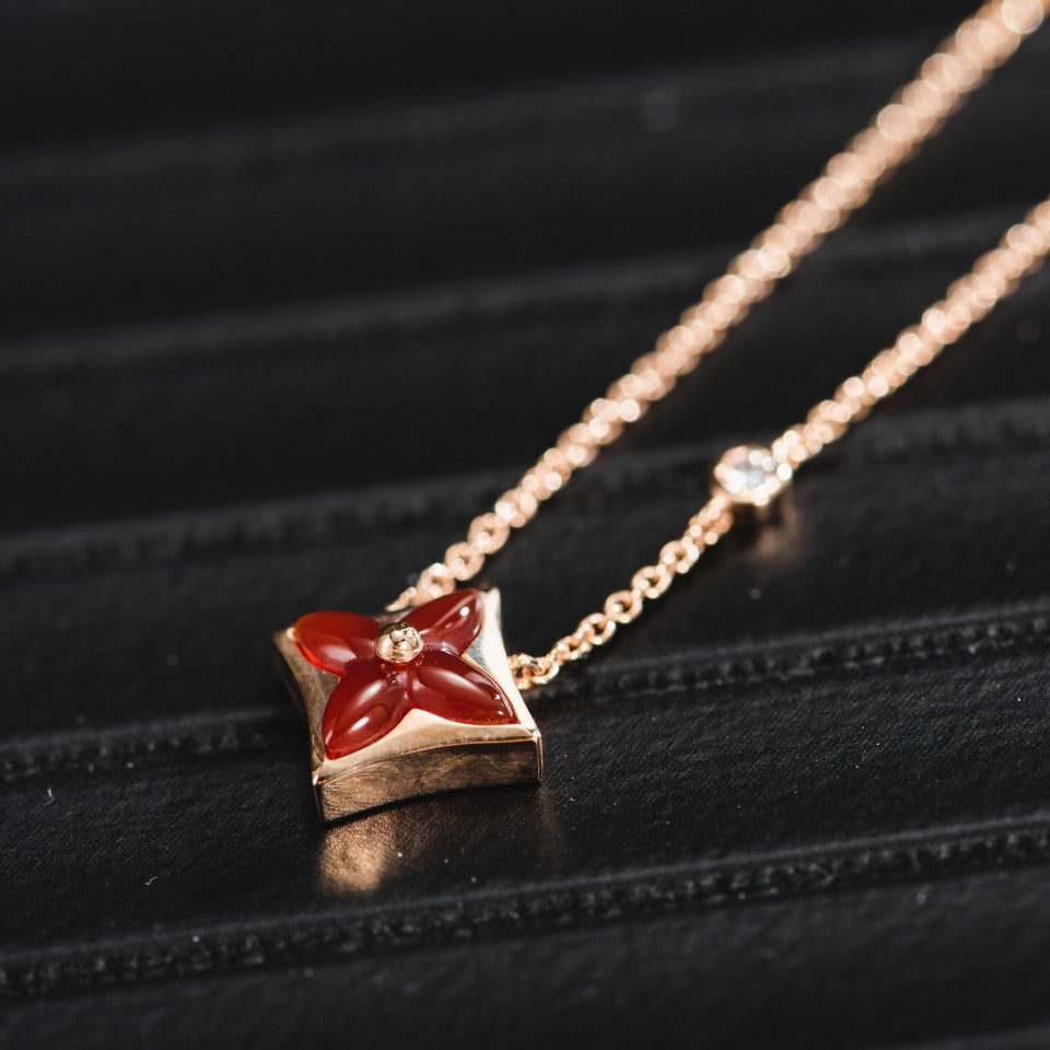 [Max Jewelry ]STAR NECKLACE PINK GOLD 1 DIAMOND