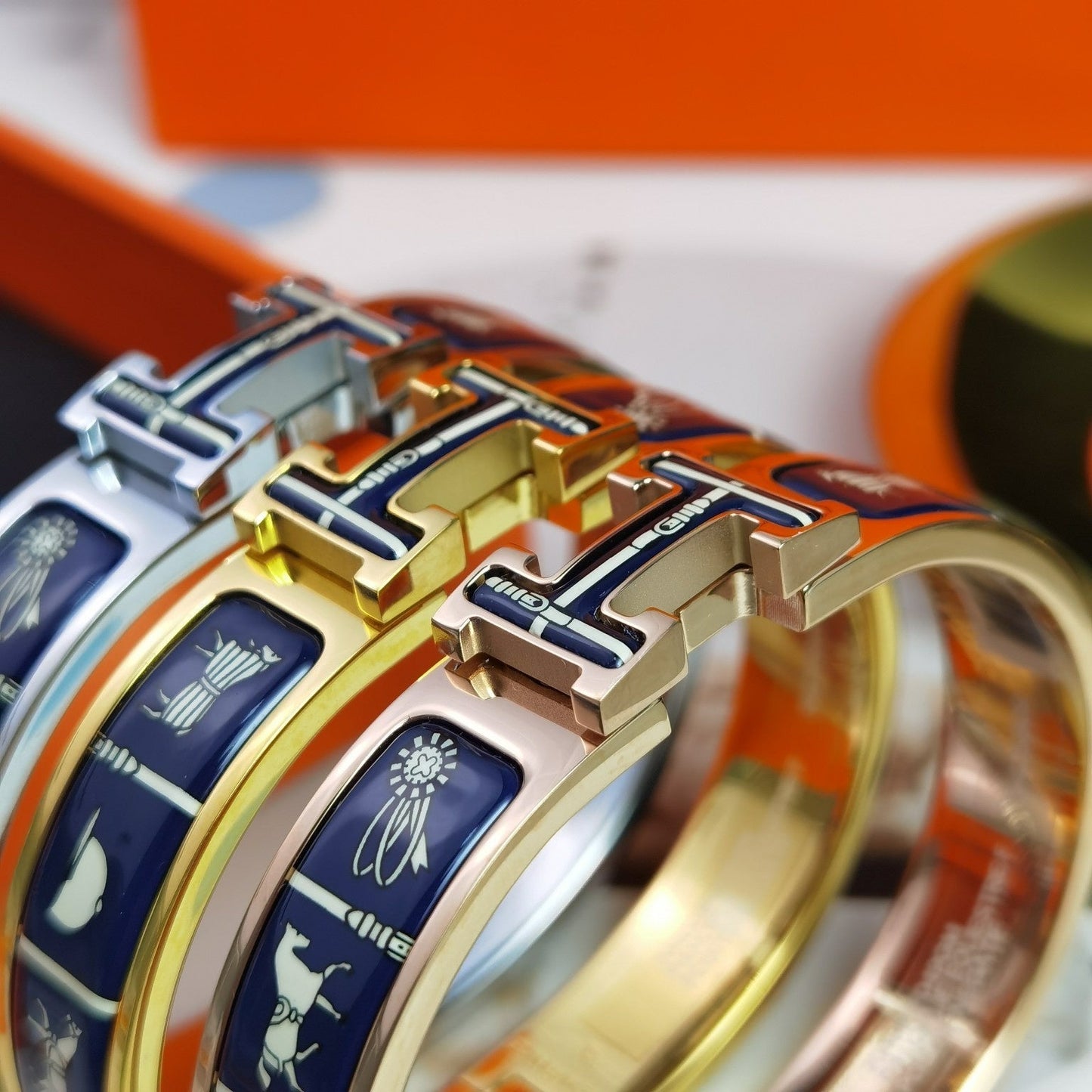 [Max Jewelry ]H COUVERTURES DARK BLUE BRACELET