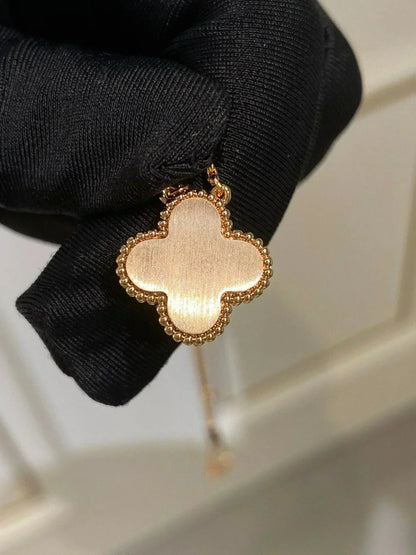 [Max Jewelry ]CLOVER 15MM DIAMOND RHODONITE NECKLACE