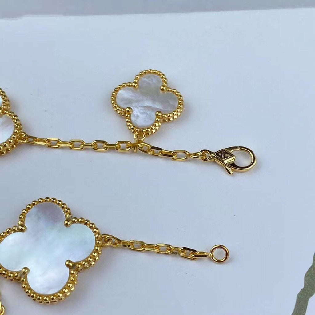 [Plus&Max]MAGIC CLOVER MOP GOLD BRACELET 5 MOTIFS