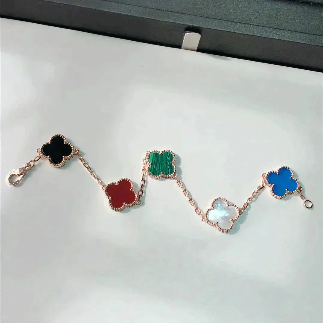 [Max Jewelry ]CLOVER 5 MOTIFS MULTICOLOR BRACELET