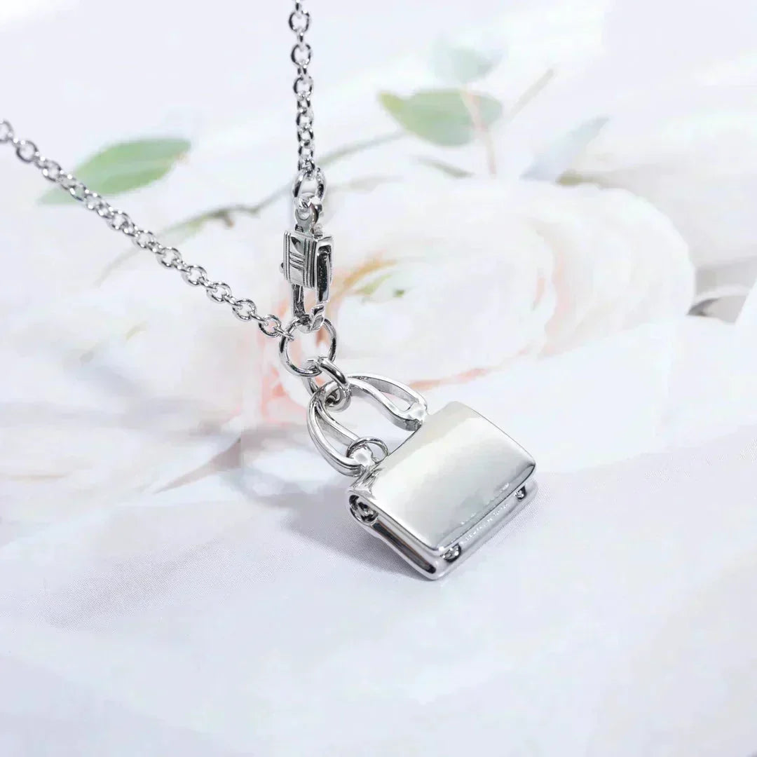[Plus&Max]AMULETTE PEDANT SILVER NECKLACE