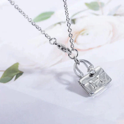 [Max Jewelry ]AMULETTE PEDANT SILVER NECKLACE