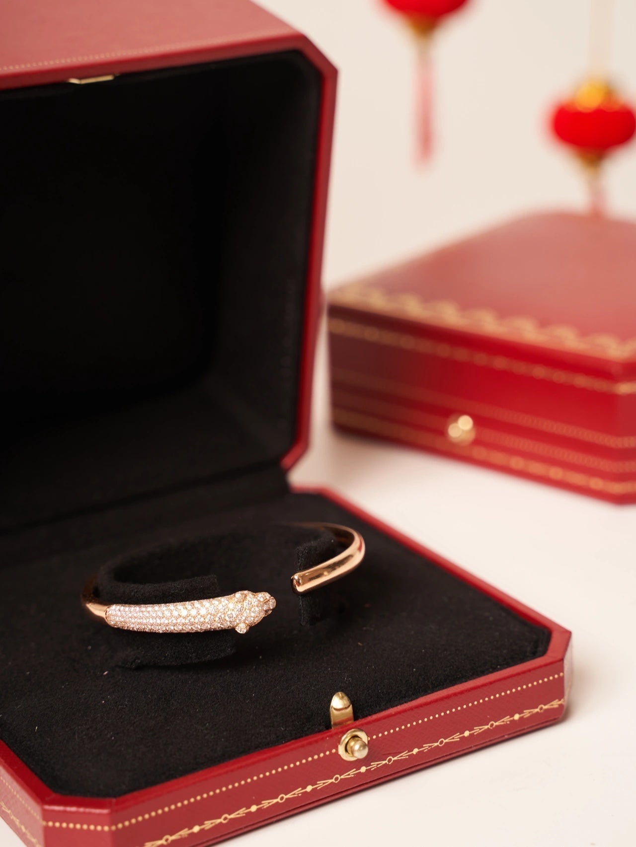 [Max Jewelry ]PANTHERE ROSE GOLD DIAMOND OPEN BRACELET