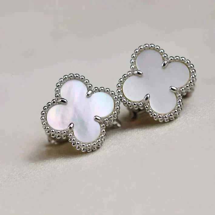 [Max Jewelry ]CLOVER MEDIUM 1 MOTIFS  WHITE MOP EARRINGS SILVER