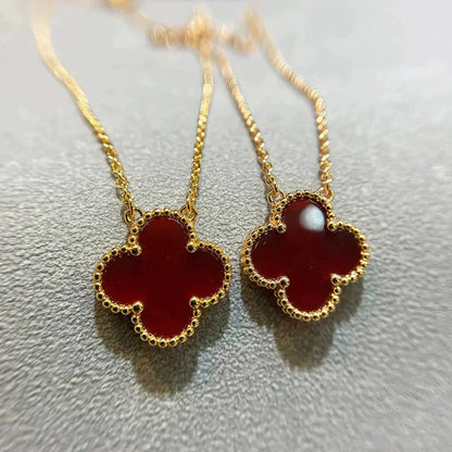 [Max Jewelry ]CLOVER 15MM CARNELIAN SINGLE FLOWER NECKLACE