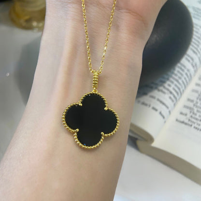 [Max Jewelry ]CLOVER 25MM NECKLACE GOLD ONYX