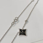[Plus&Max]STAR BLACK MOP NECKLACE