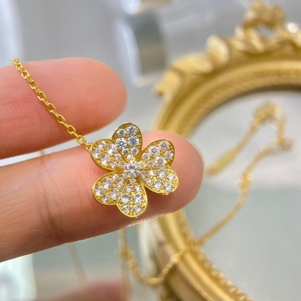 [Plus&Max]FLOWER DIAMOND NECKLACE