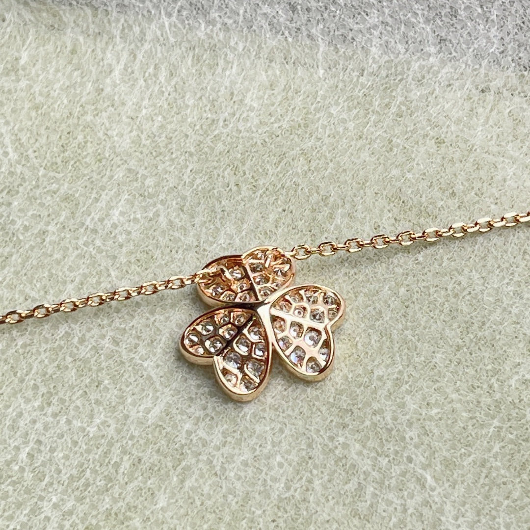 [Max Jewelry ]FLOWER DIAMOND NECKLACE