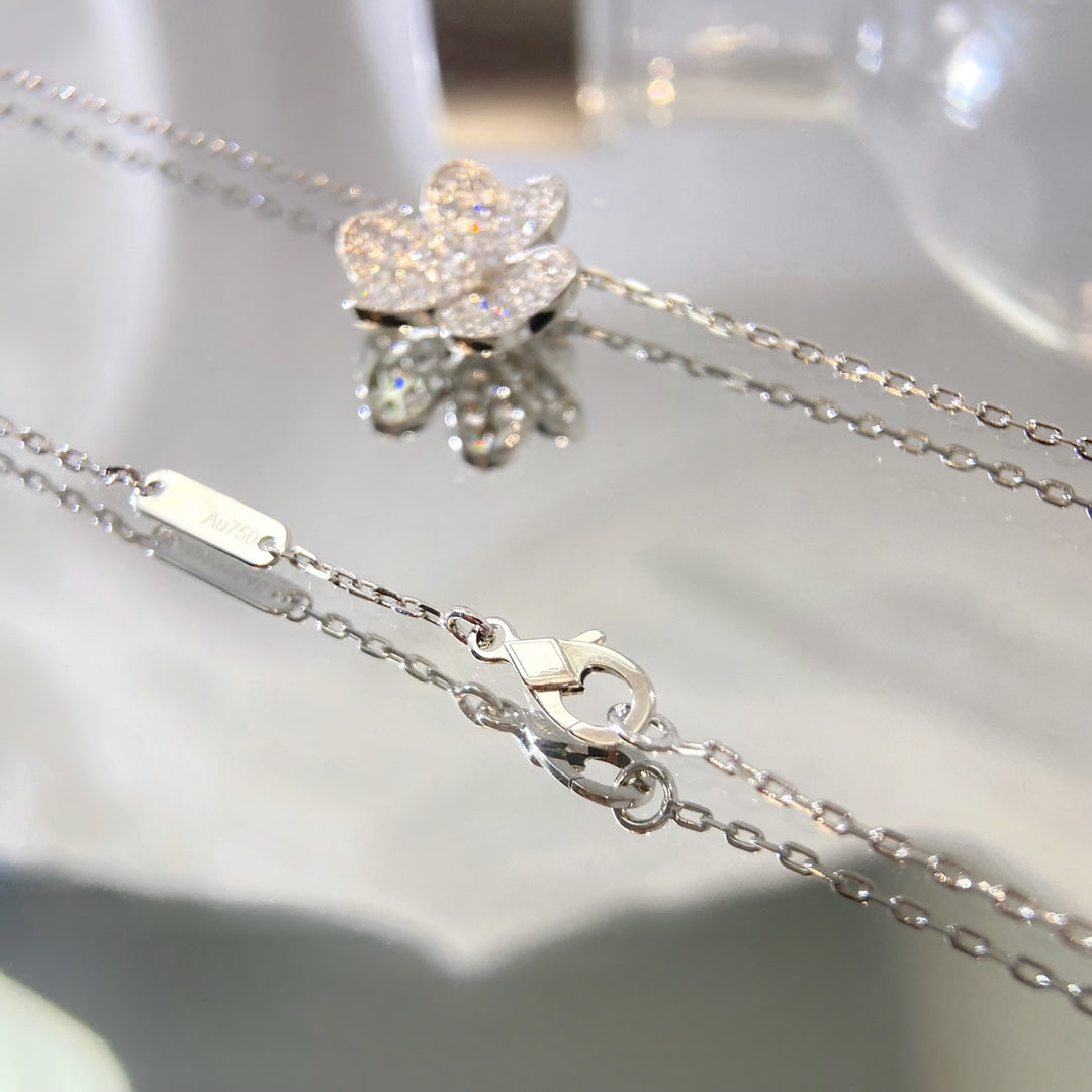 [Max Jewelry ]FLOWER DIAMOND NECKLACE