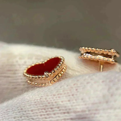 [Max Jewelry ]HEART CARNELIAN STUD EARRINGS
