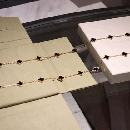 [Max Jewelry ]CLOVER 20 MOTIFS ONYX NECKLACE