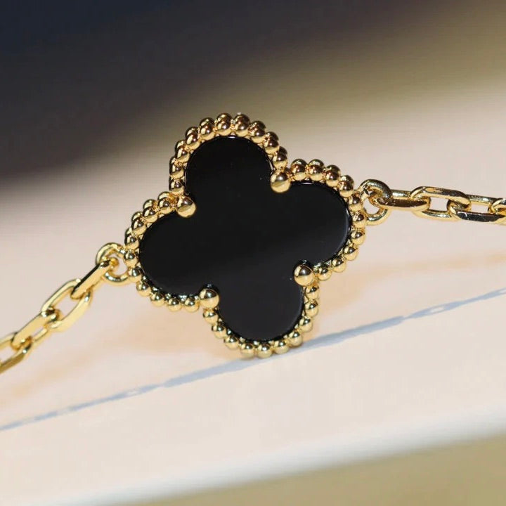[Max Jewelry ]CLOVER 20 MOTIFS ONYX NECKLACE