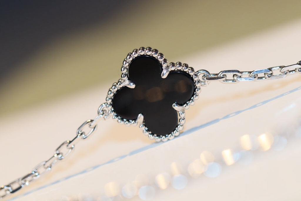 [Plus&Max]CLOVER 20 MOTIFS ONYX DIAMOND SILVER