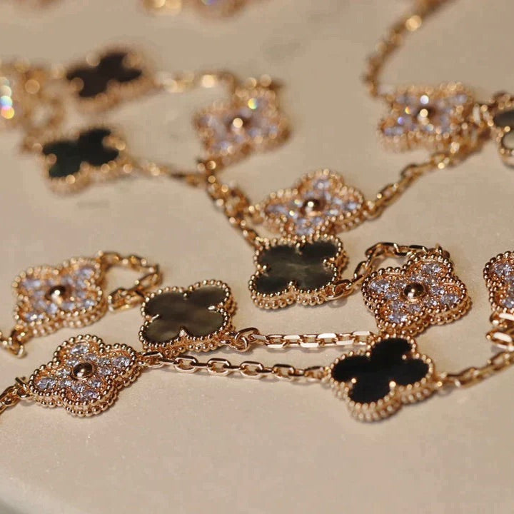 [Max Jewelry ]CLOVER 20 MOTIFS DARK MOP DIAMOND  NECKLACE