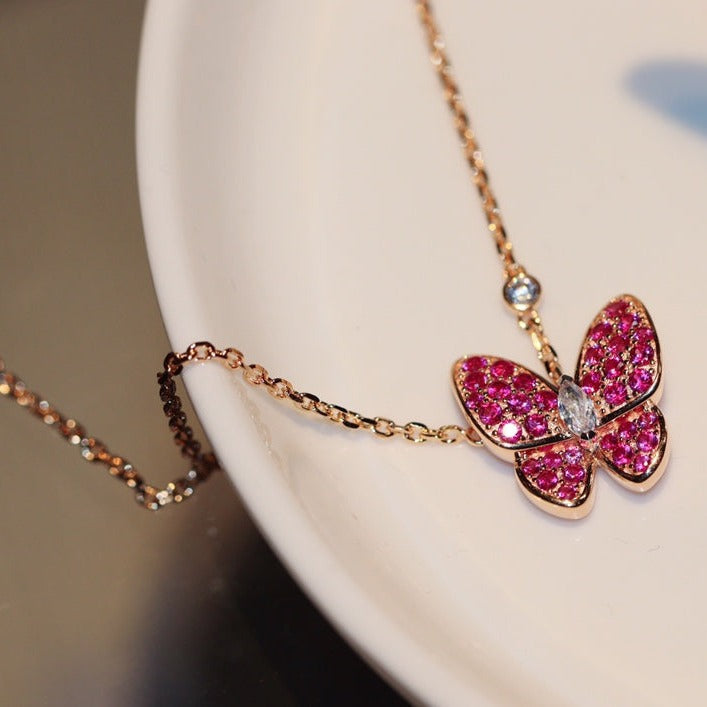 [Max Jewelry ]BUTTERFLY RED DIAMOND ROSE GOLD NECKLACE