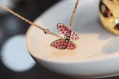 [Max Jewelry ]BUTTERFLY RED DIAMOND ROSE GOLD NECKLACE