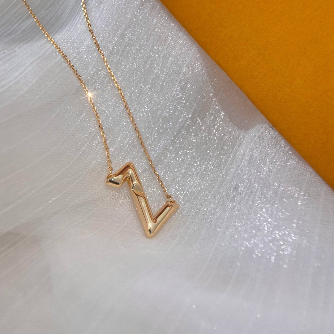 [Max Jewelry ]VOLTE UPSIDE DOWN NECKLACE