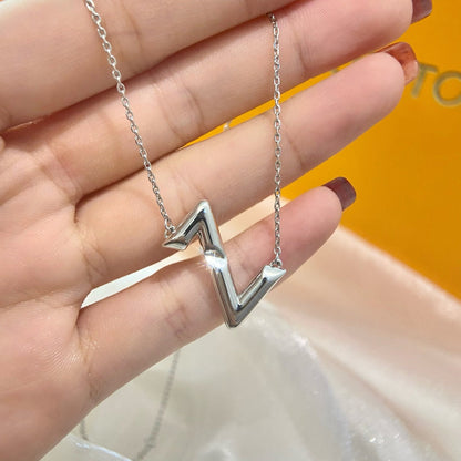 [Max Jewelry ]VOLTE UPSIDE DOWN NECKLACE